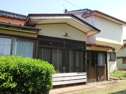 松波町中古住宅