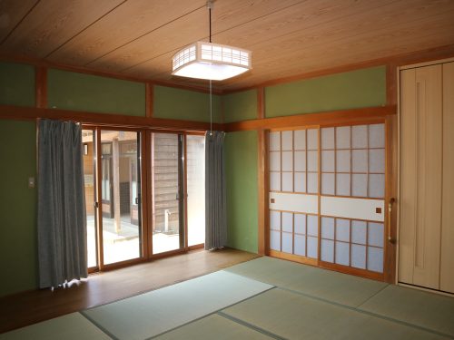 １階和8畳・板の間